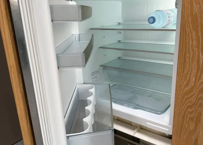 Oasis With Private Parking *