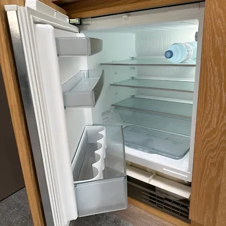 Oasis With Private Parking *