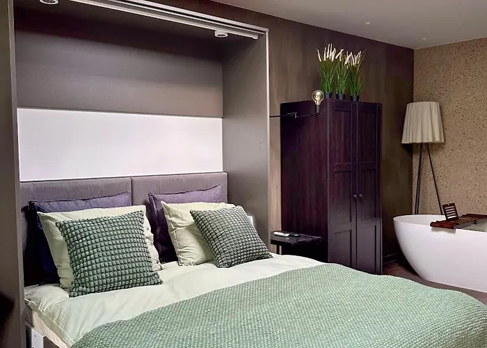 Lejlighed Oasis With Private Parking Haag