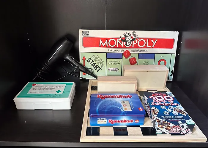 Oasis With Private Parking La Haya