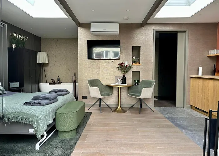 Apartamento Oasis With Private Parking *